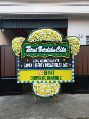 Papan Bunga Duka di PESISIR BARAT